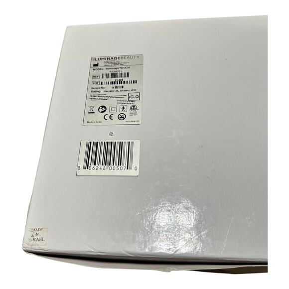 Iluminage Touch Beauty Permanent Hair Reduction Removal System FG 70701 - Picture 5 of 8